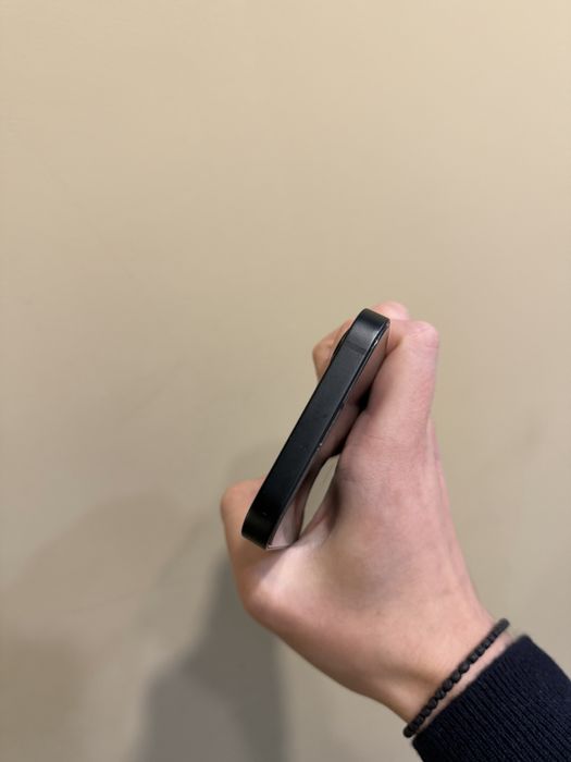 Б/у Iphone 16E 256 Black 50ц заряду