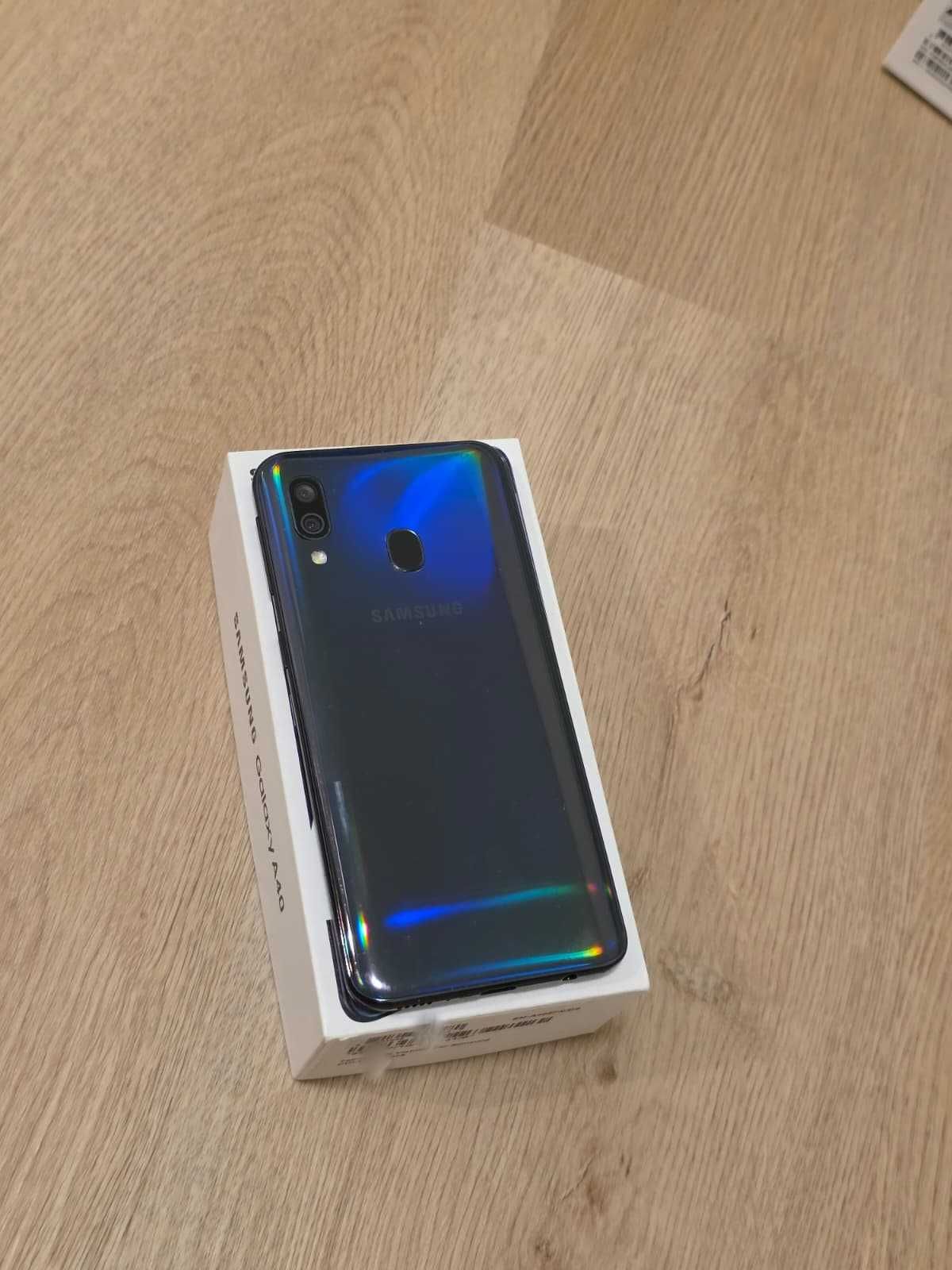 Samsung Galaxy A40 64GB com caixa original
