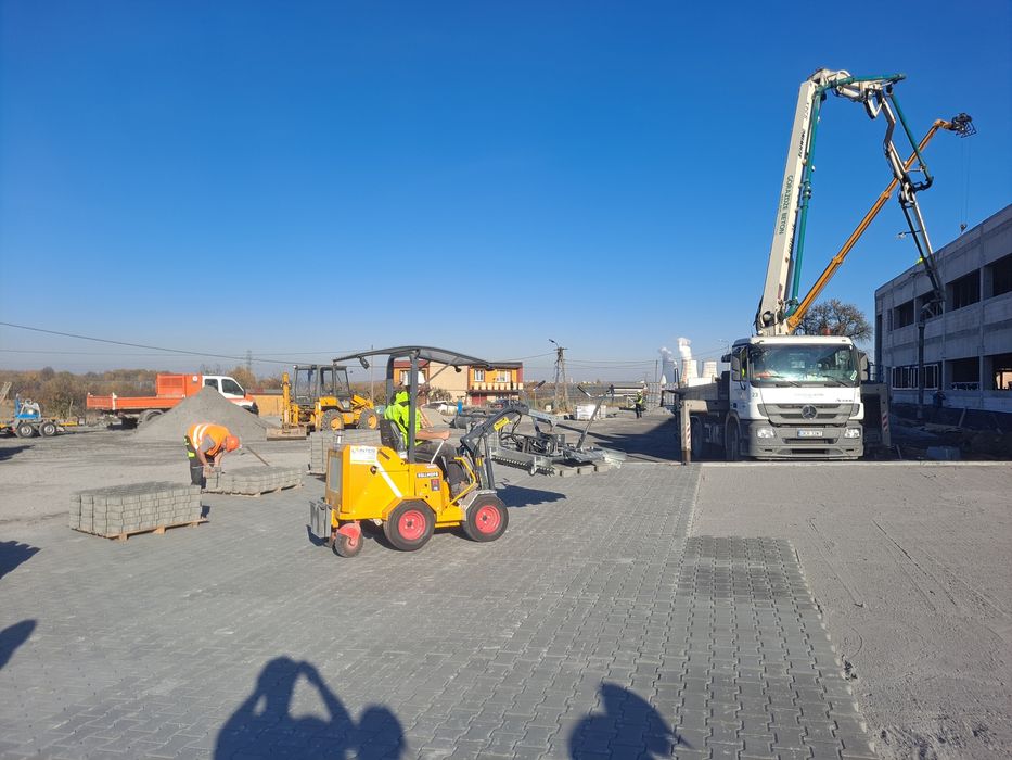 Brukarstwo maszynowe układanie kostki układarka leveller system 3d