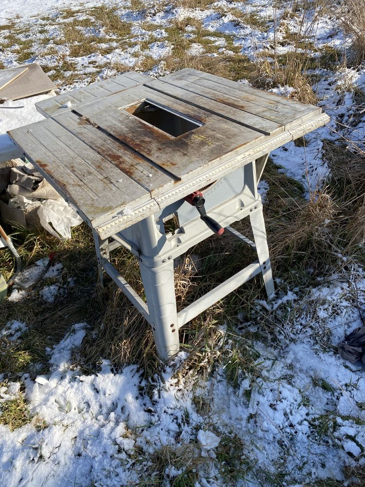 Stół pod piłę, pilarkę