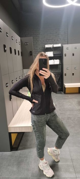 Одежда для  зала Under Armour