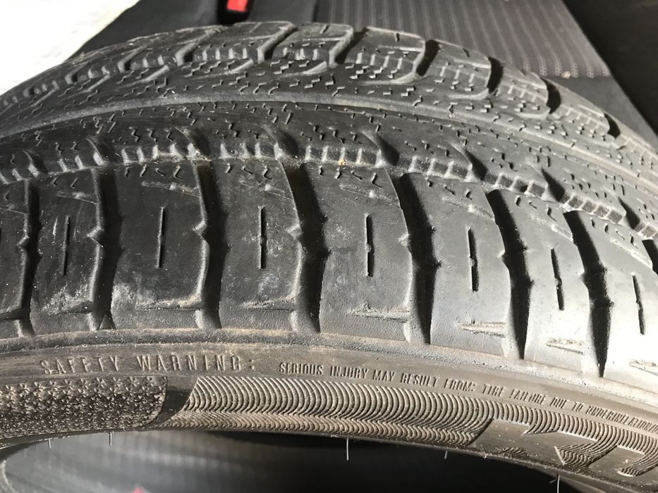 1 szt.opona wielosezon 185/60R15 XL Kumho Solus Vier 14r.5.5mm