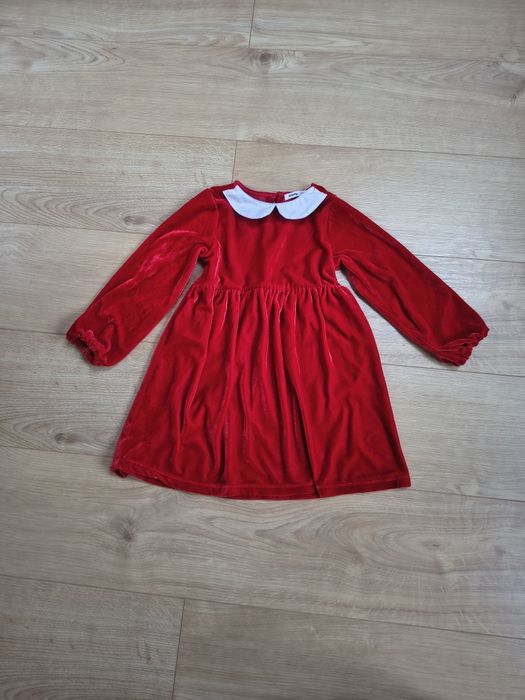 Sukienka welurowa czerwona z długim rękawem z białym kołnierzykiem