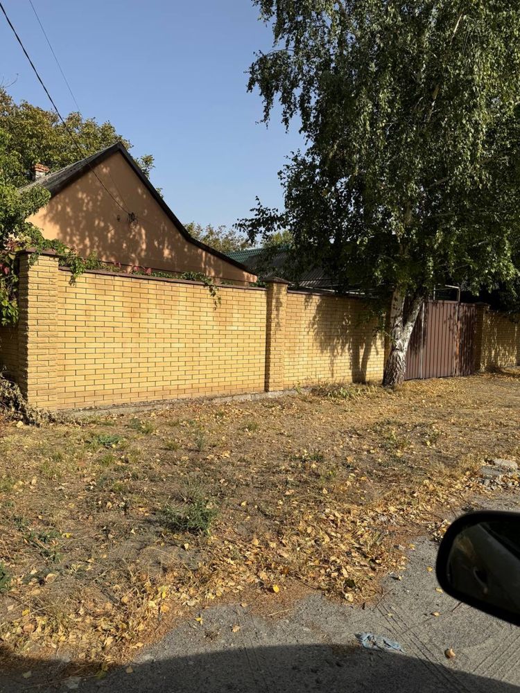 В продаже дом в с.Песчанка, Новомосковский рн