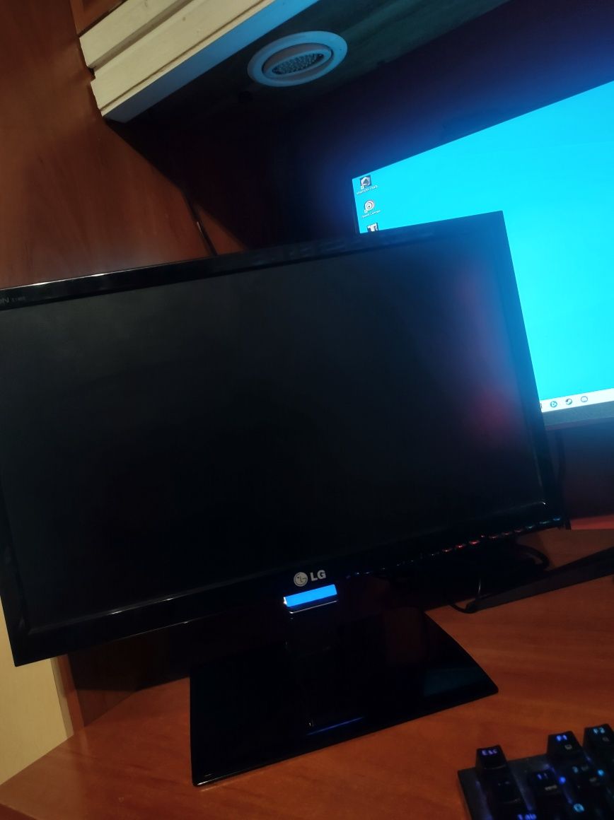 Monitor LG 19cali