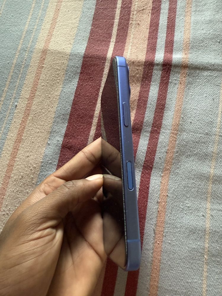 iphone 16 com garantia ate 13 de outubro de 2025
