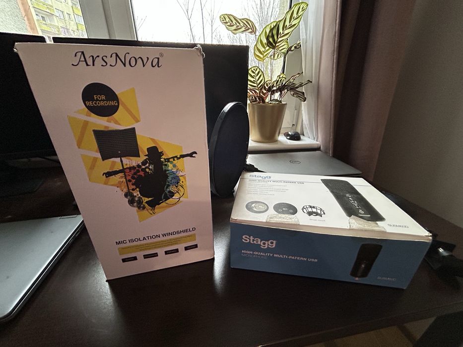 Mikrofon Stagg SUSM60D z panelem wygłuszającym