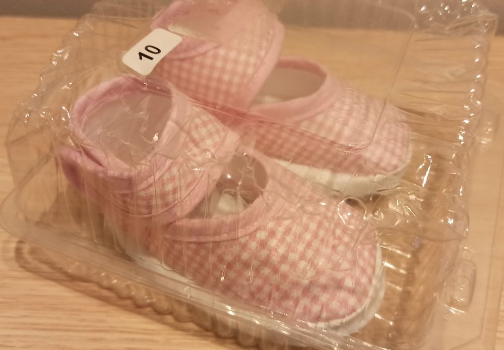 Wyprzedaż ! Nowe buty buciki do chrztu na lato dla niemowląt 10 cm