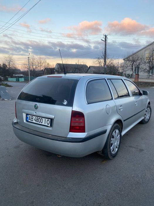 Шкода Октавія Тур 1,9 тді