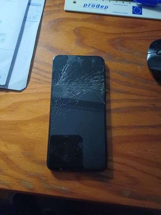 Telemovel Galaxy  A 40