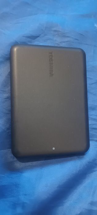disco rígido externo portátil Toshiba Canvio Basics de 1 Tb