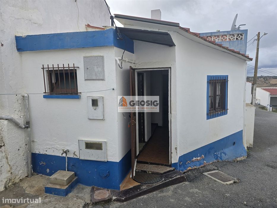 Moradia T2 Venda em Almodôvar e Graça dos Padrões,Almodôvar