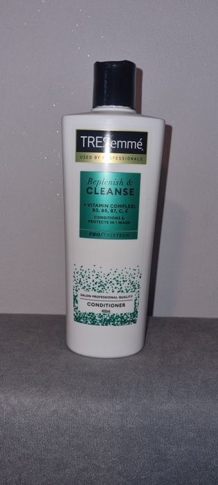 TRESemme Odżywka Replenish & Cleanse Vitamin Complex 400ml