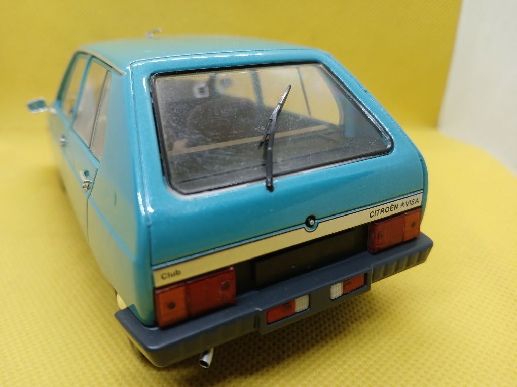 Miniaturas  1/24 NOVOS 3 Modelos  Diferentes