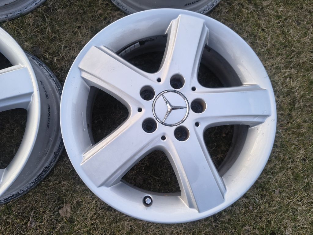 Piękne felgi jak nowe mało jezdzone 5x112 R16