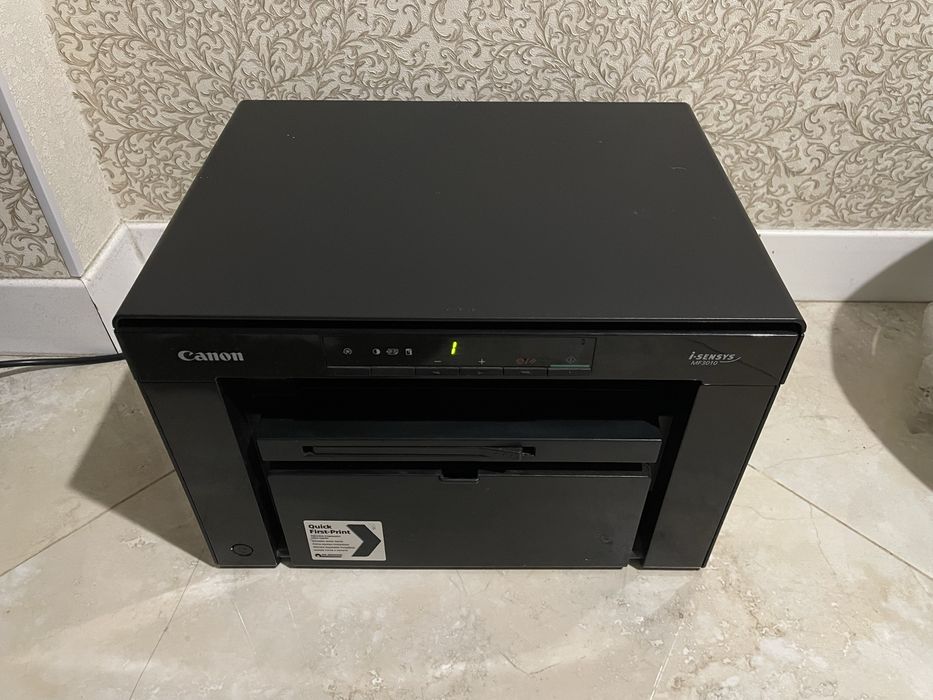 Продам принтер МФУ Canon MF3010