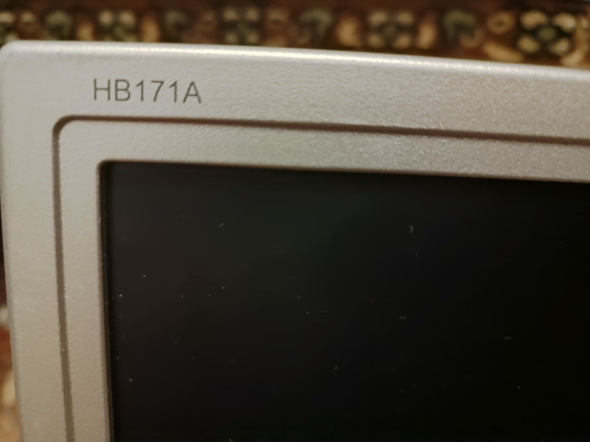 Монітор Hanns g HB171A в гарному стані