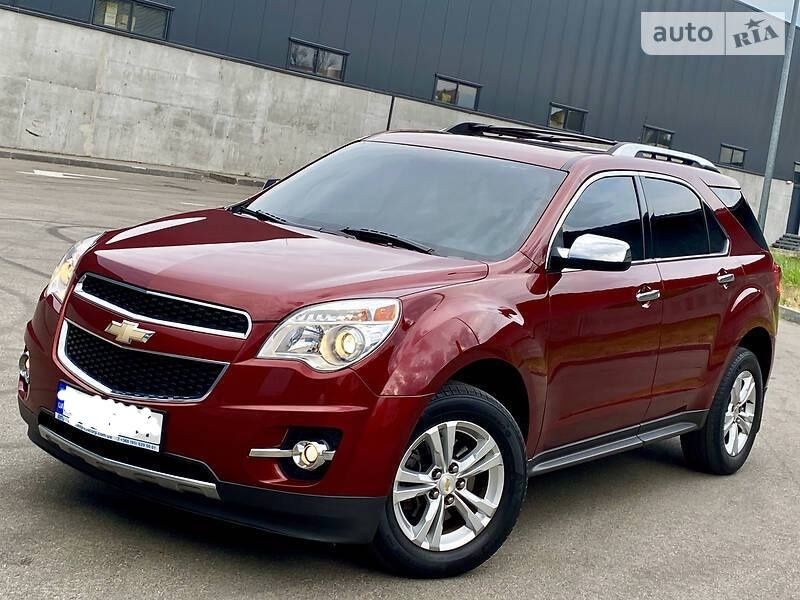 Сімейний кросовер Chevrolet Equinox 2.4 бензин