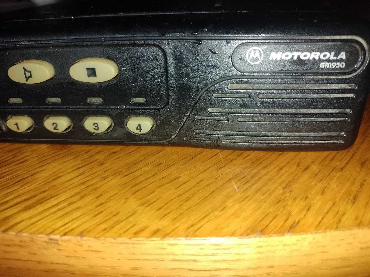 Radiotelefon Motorola GM 950 VHF OSP PKP Służby