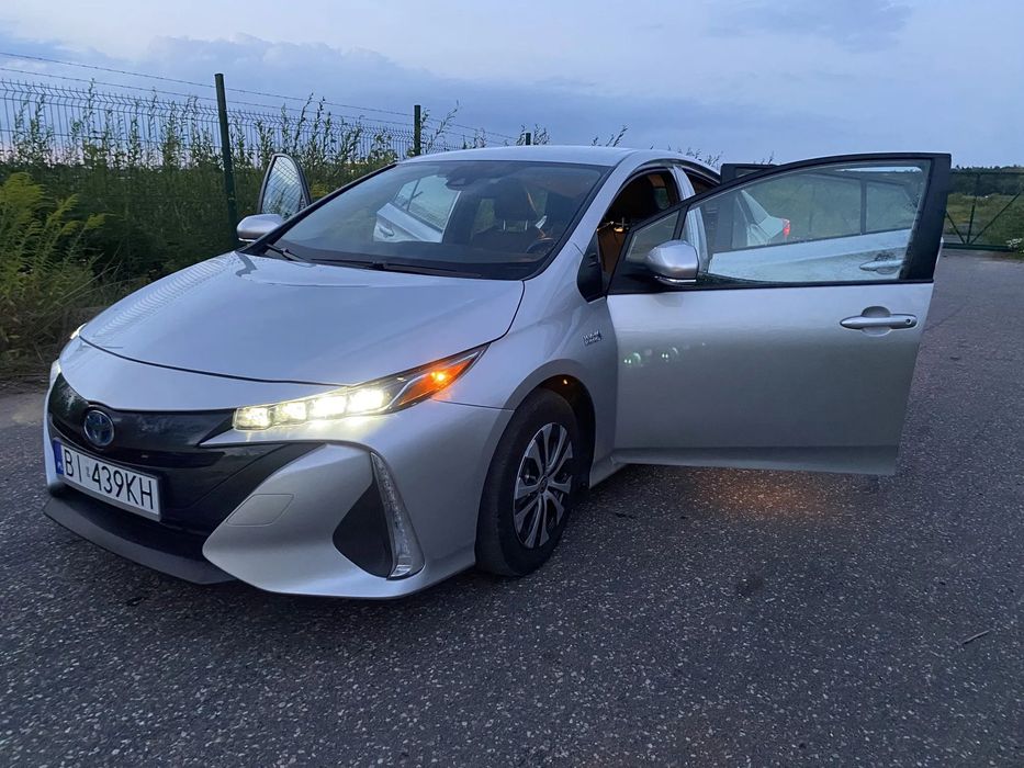 Toyota Prius Toyota Prius Prime Plug-in hybrid 2022 r