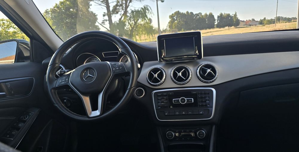 Mercedes-Benz cla 180 cdi 2015