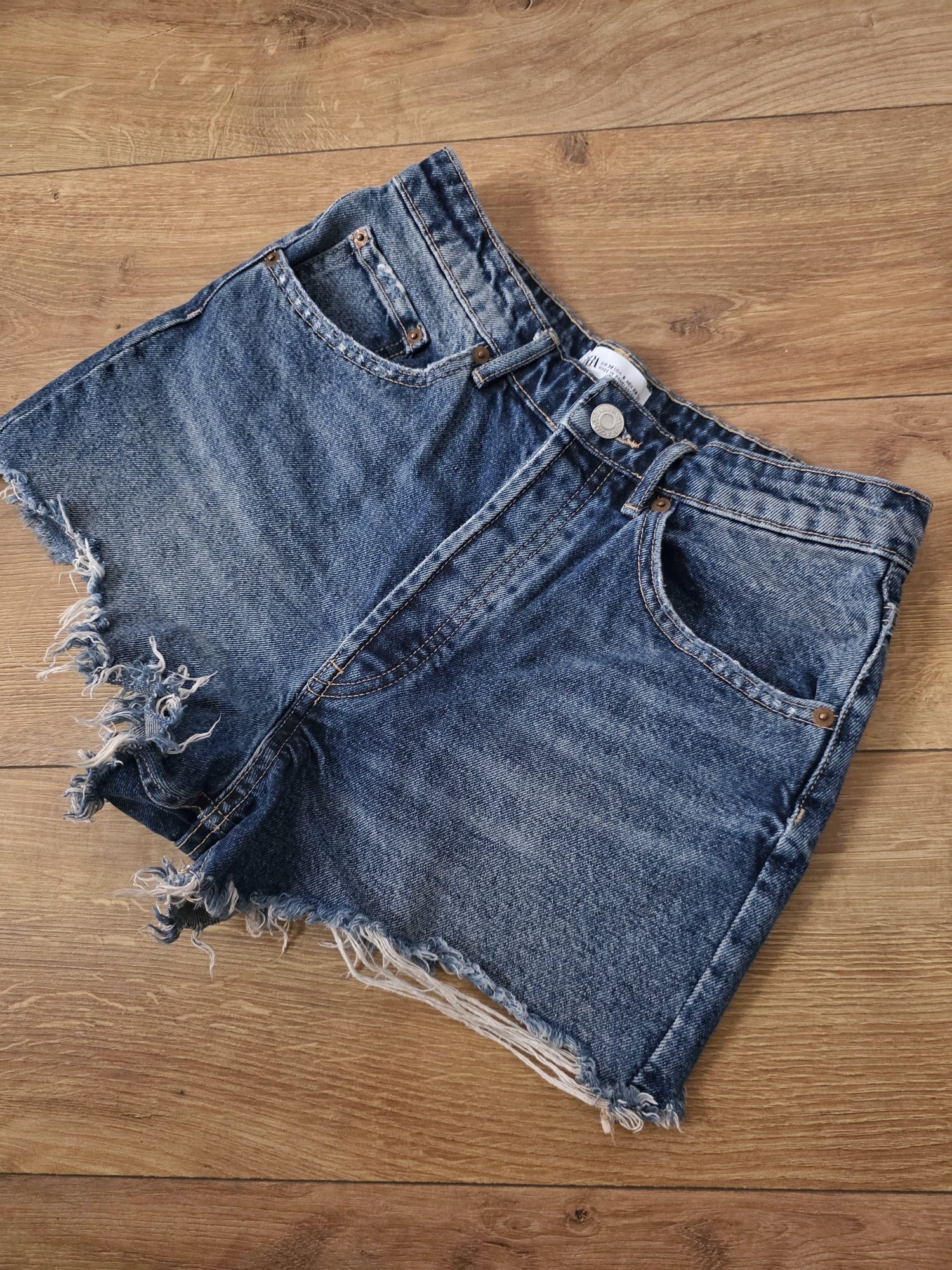 Jeansy szorty jeansowe ZARA 38 M