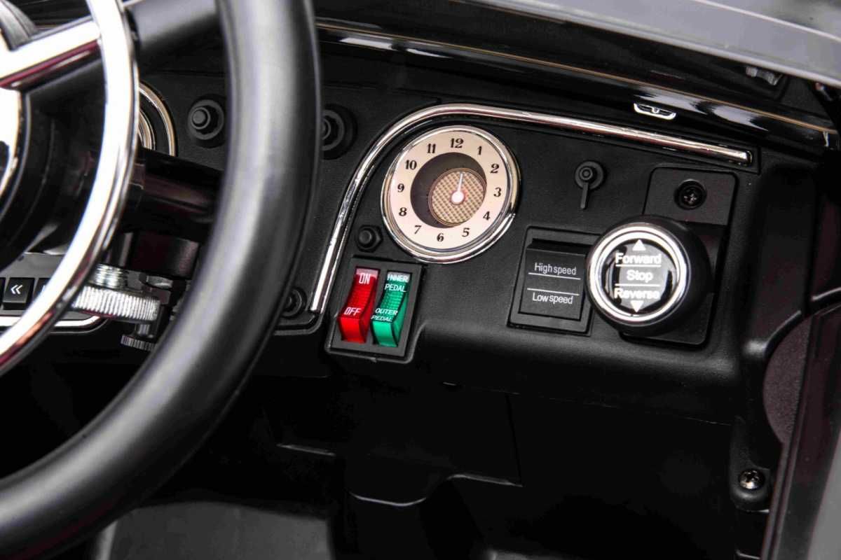 Auto na akumulator dla dzieci Audi Horch 2x200W 24V Retro, 2 kolory