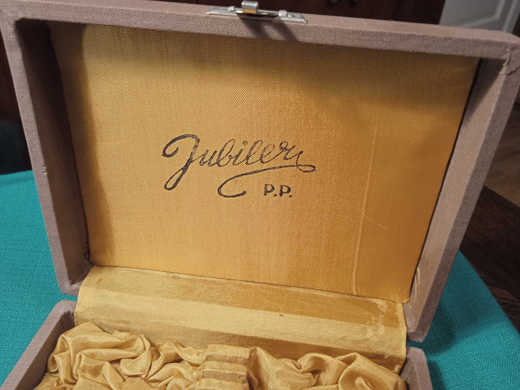 stare pudełko do kolekcji  JUBILER  P.P. oryginał na 12 sztuk.