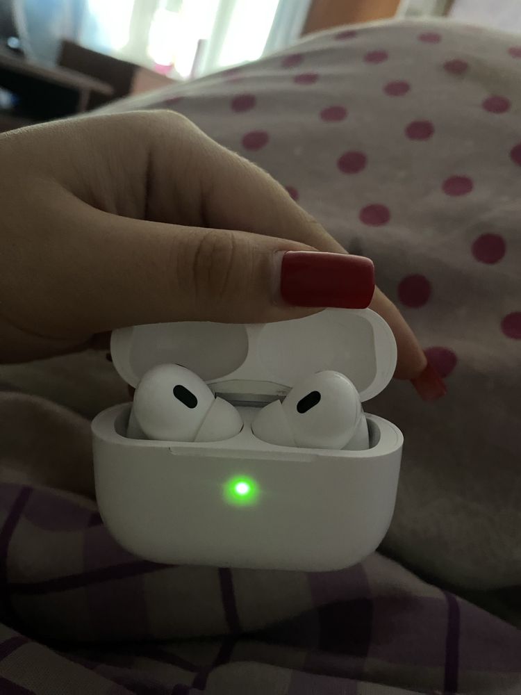 Навушники Apple AirPods Pro 2