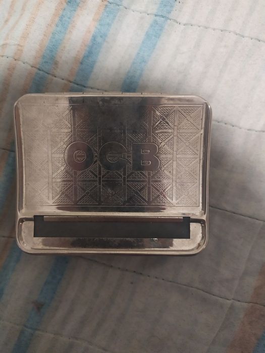 Máquina de tabaco fazer cigarros