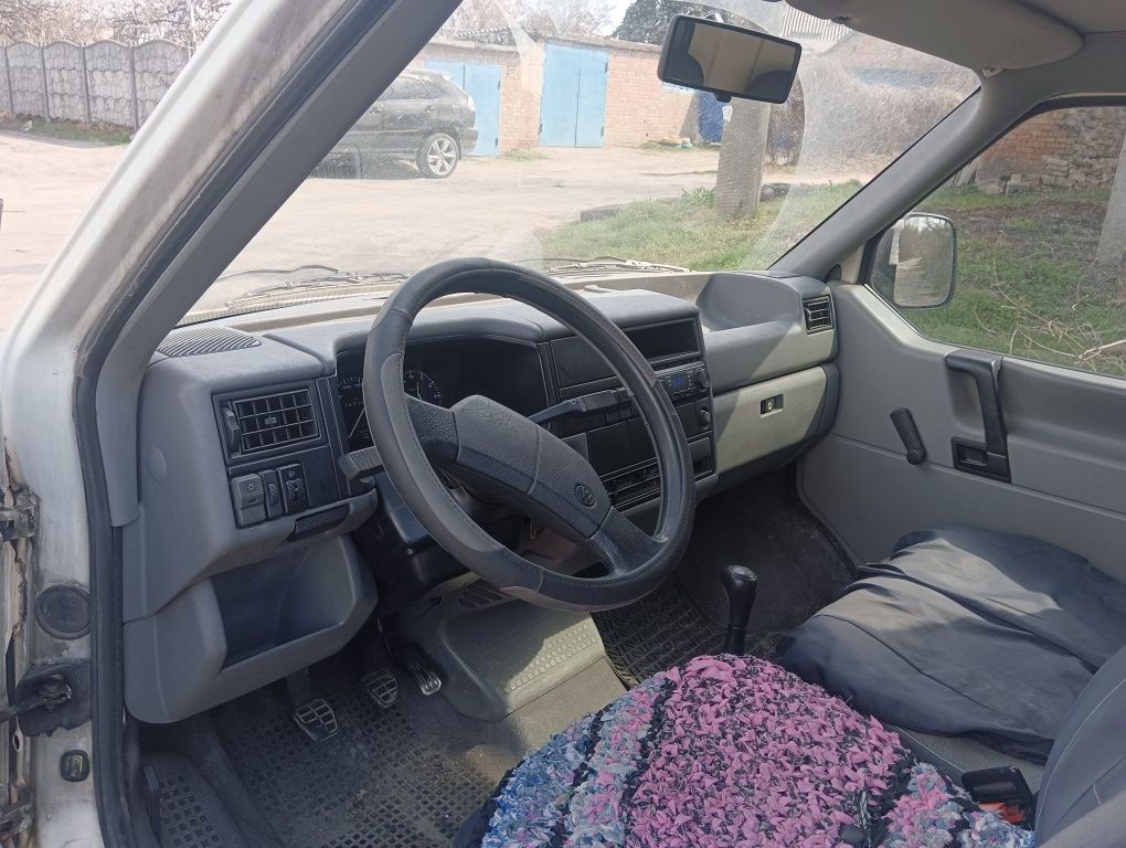 Продам т4 с алюминиевой будкой