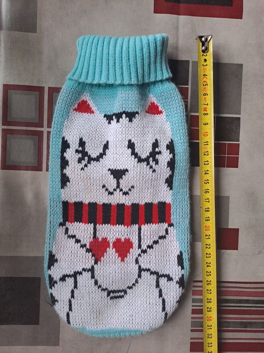 Sweterek dla kota lub małego pieska