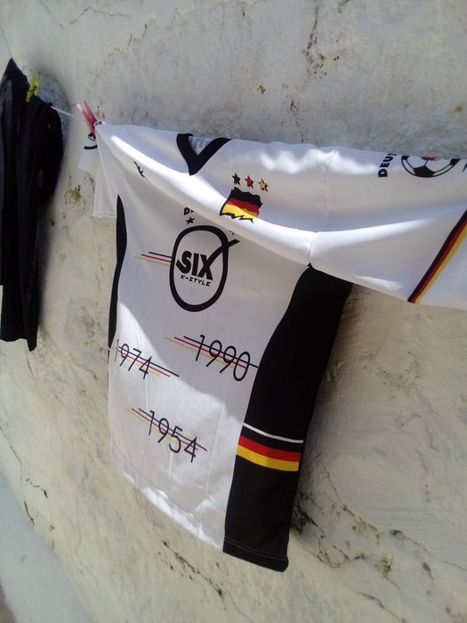 Camisolas meia manga,Novas