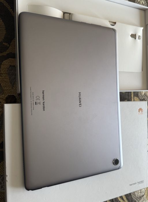 Tablet Huawei MediaPad M5 Lite 10 10,1" 3/32GB LTE + Rysik Szary