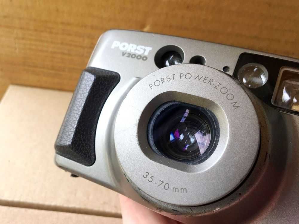 Крута плівкова фотокамера Vivitar 357PZ 35-70mm (Porst V2000 Zoom)