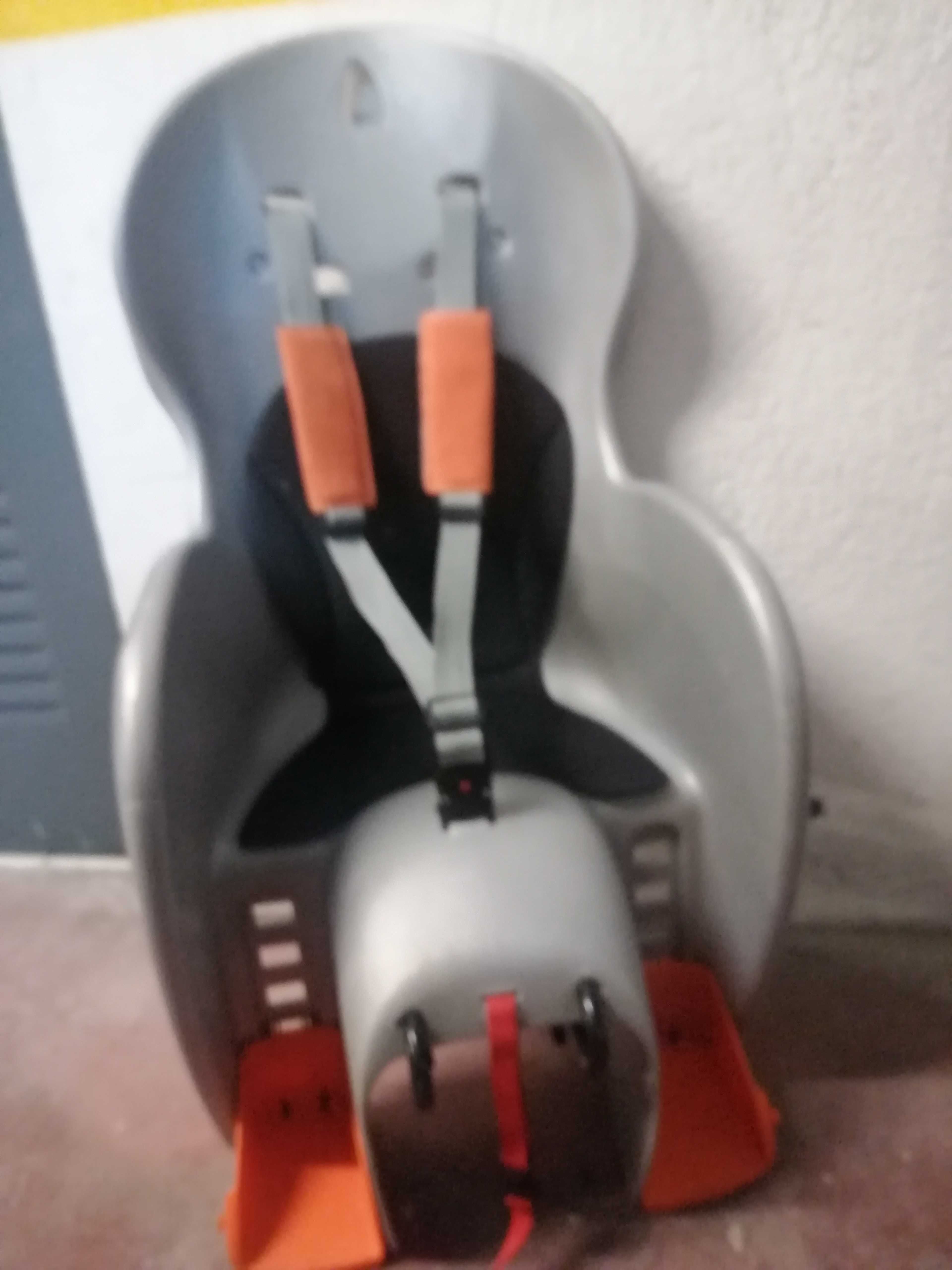 Porta criança para bicicleta da Decathlon