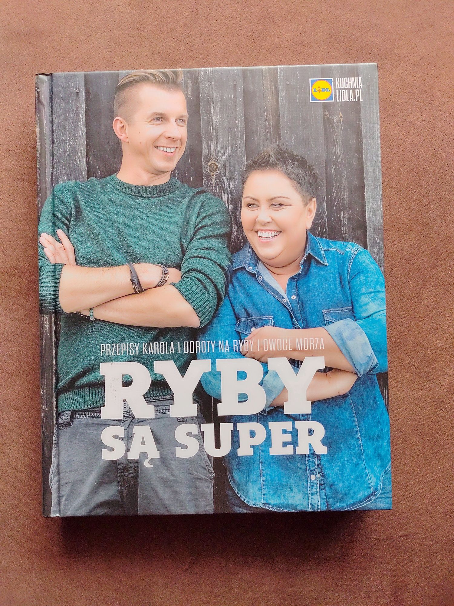 Nowa gruba książka kulinarna Ryby są super, Okrasa, Wellman