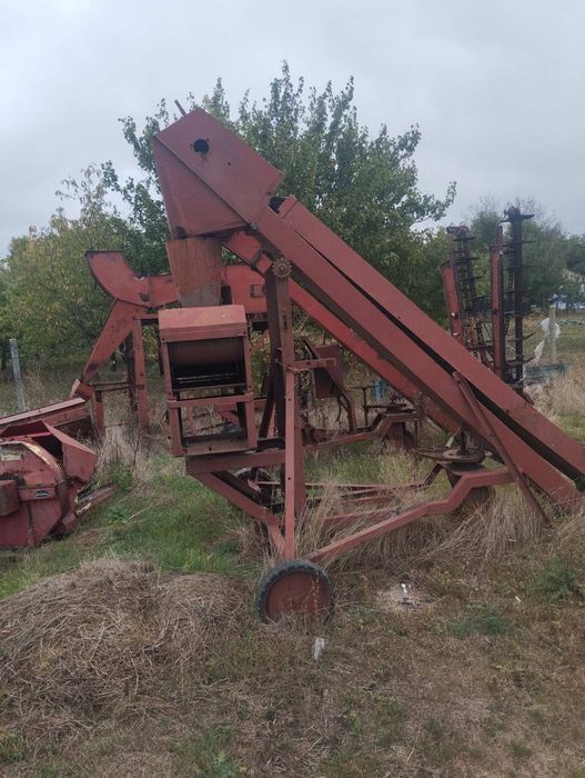 Б/у запчастини до погрущика ЗМ-60