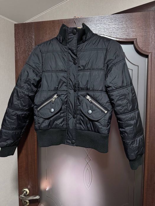Жіноча куртка( демісезон)