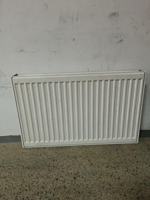 Продам стальной панельный радиатор