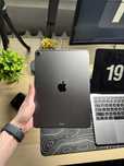 iPad Air 5 (256 GB, M1, Space Gray)