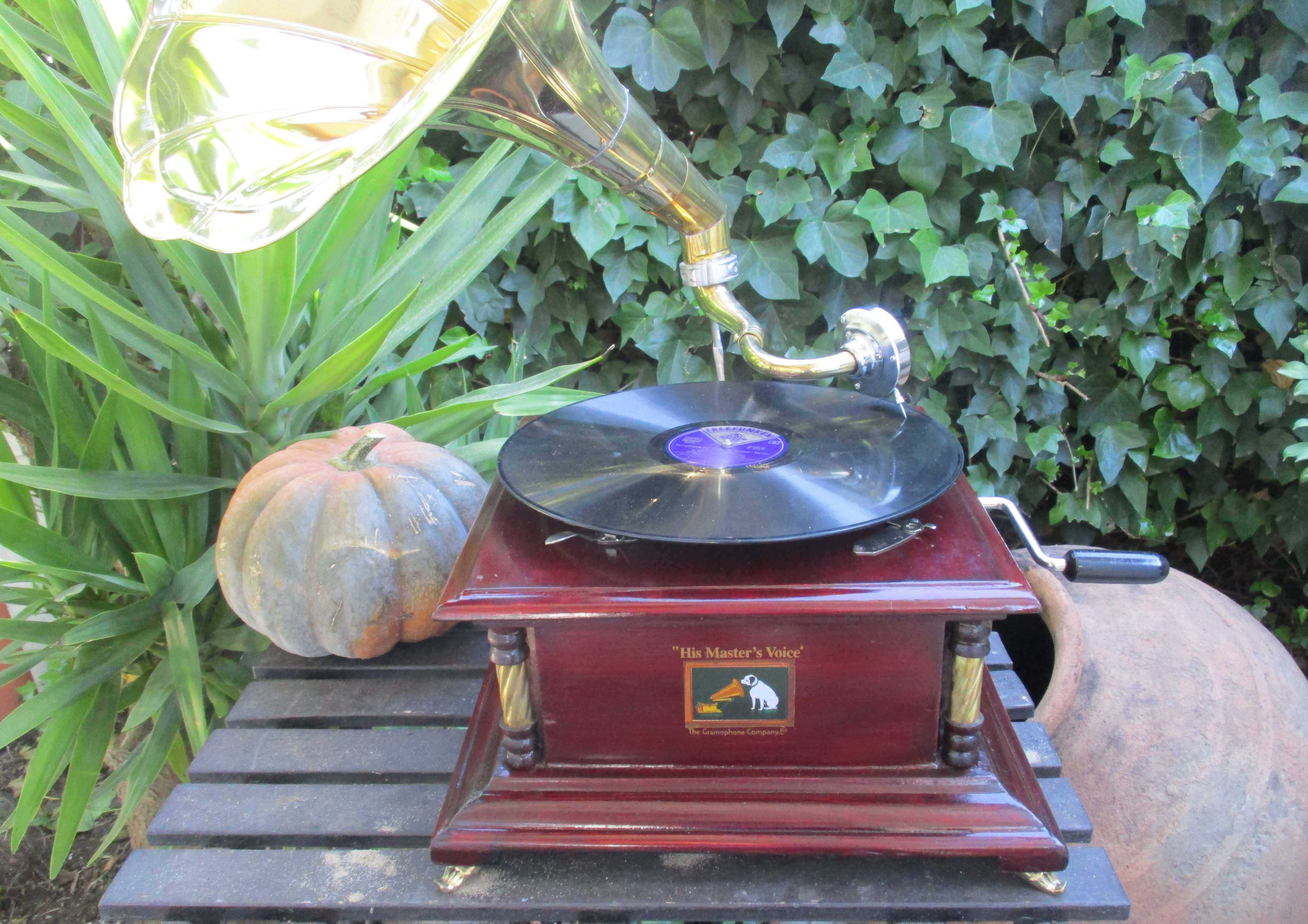 Grafonola Antiga HMV Gramofone His Master Voice 1900