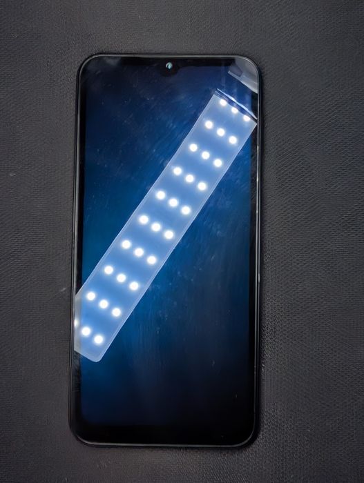 Продам Samsung A24 6/128 GB