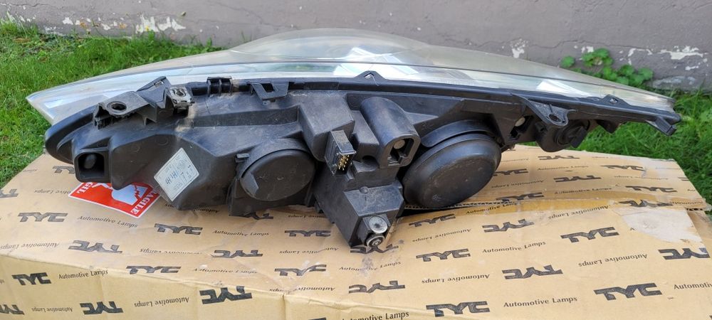 Reflektor/lampy Peugeot 307sw - TYC