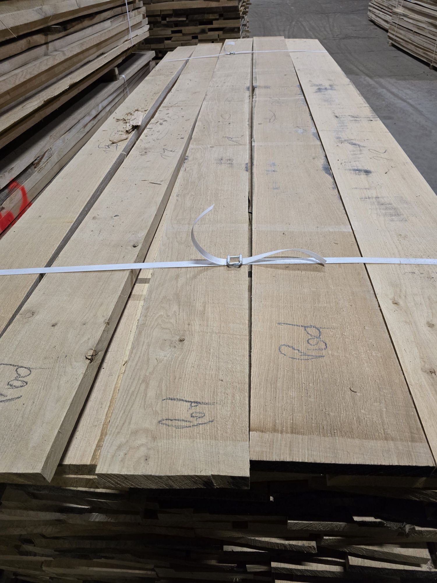 Tarcica dąb suchy rustic select grubość 28 mm 8%