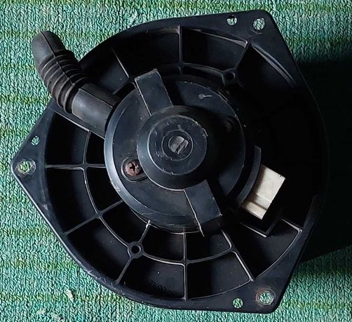 Мотор вентилятор моторчик печки SsangYong Korando сангйонг корандо