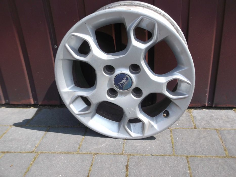 Felga ford fiesta