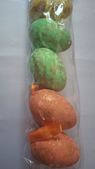 Jajka wielkanocne styropianowe 6szt z zawieszką