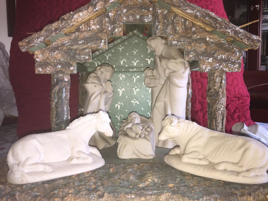 Presépio e figuras decorativas