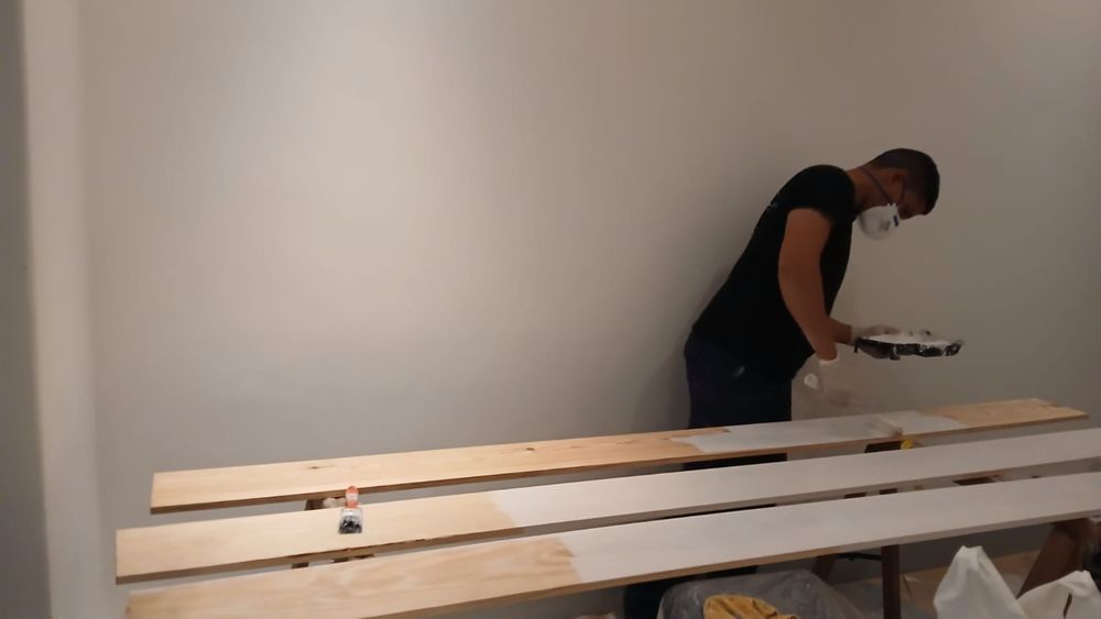 Pintura interior e exterior, reparações em geral